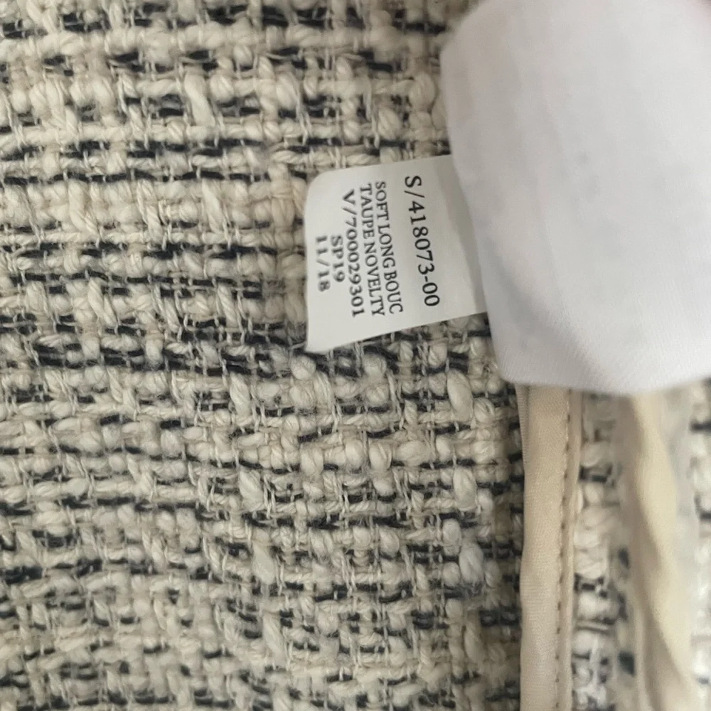 Banana Republic Women's Beige Tweed Blazer - Picture 7 of 12
